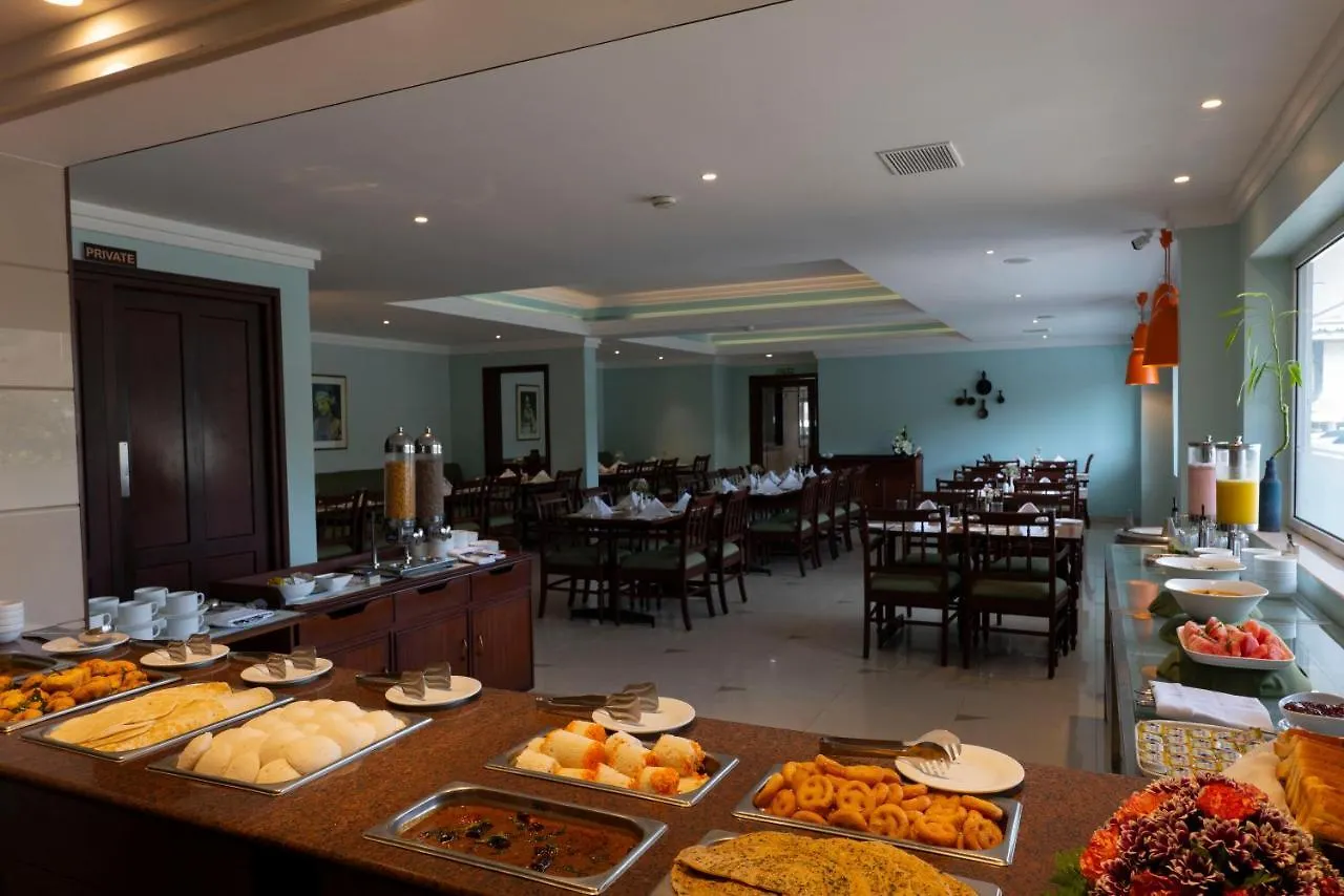 Issacs Residency Hotel Munnar