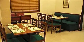 Issacs Residency Hotel Munnar 3*,  India