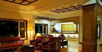 Issacs Residency Hotel Munnar
