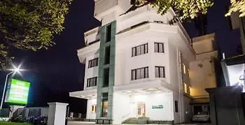 Issacs Residency Hotel Munnar