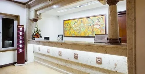 ***  Issacs Residency Hotel Munnar India