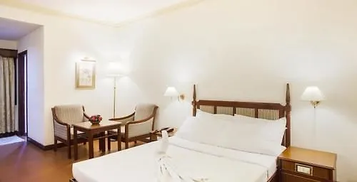 Issacs Residency Hotel Munnar 3*,  India