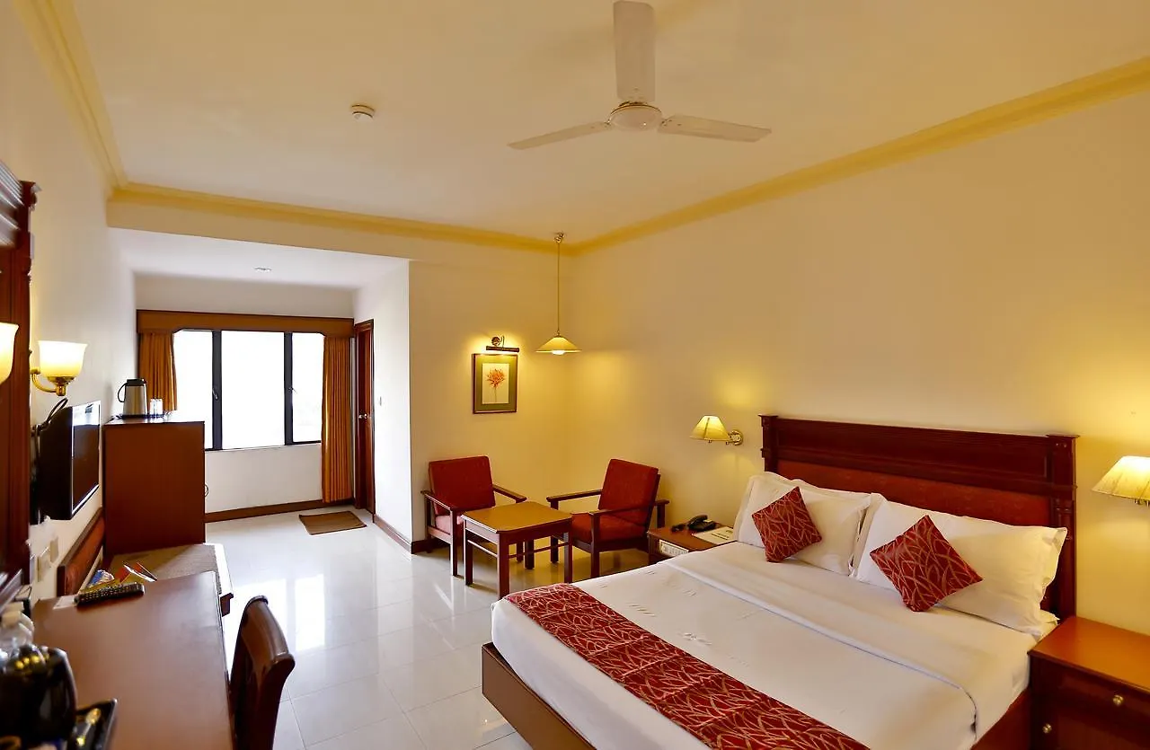 ***  Issacs Residency Hotel Munnar India