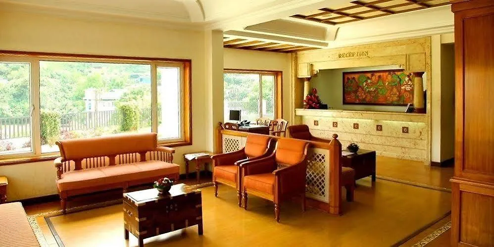 Issacs Residency Hotel Munnar